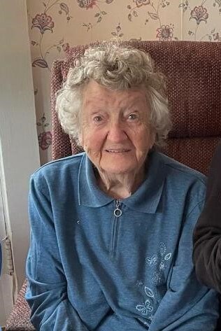 Obituary of Dorothy Gertrude Nelson