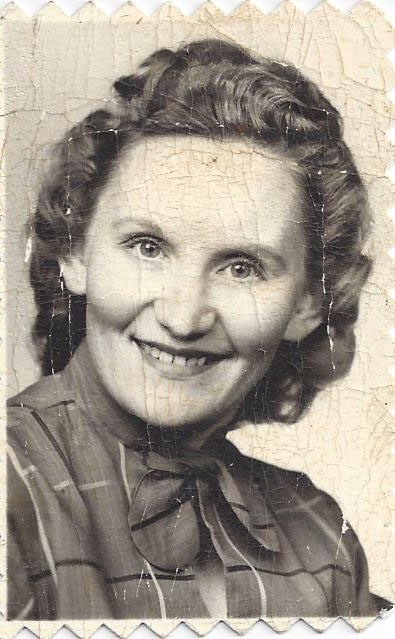 Obituary of Carrie M. McFarland