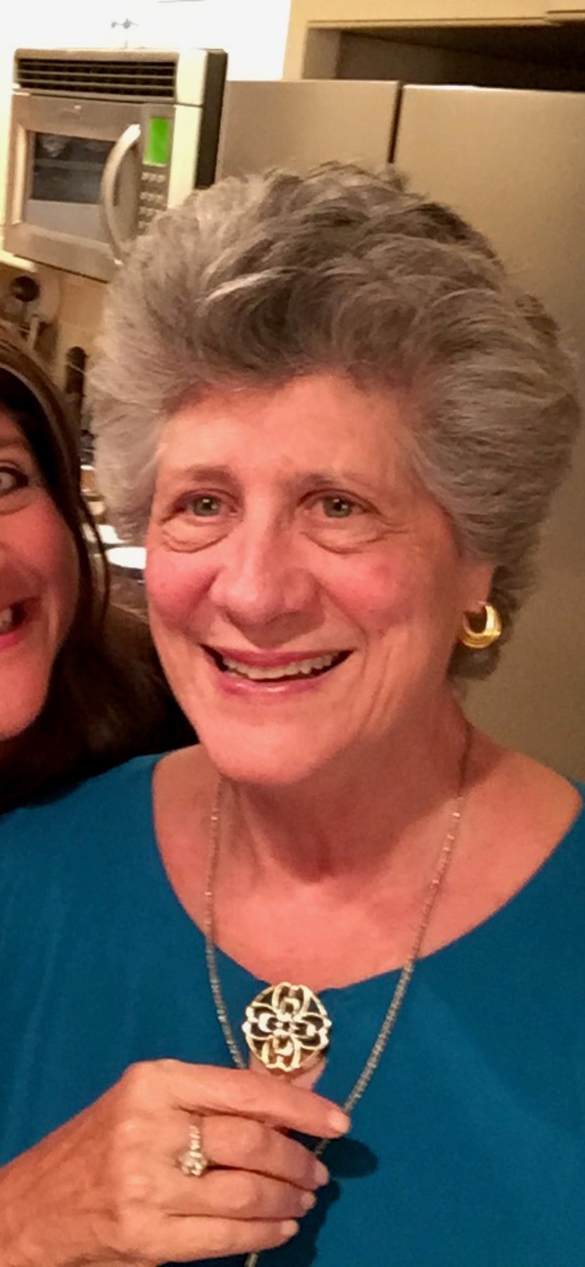 Obituary of Helen Palios Kalamaras