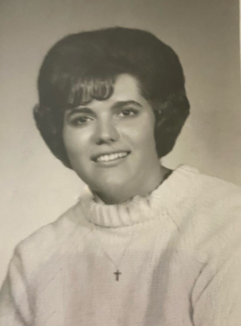 Obituary of Rita Lynne Lowe