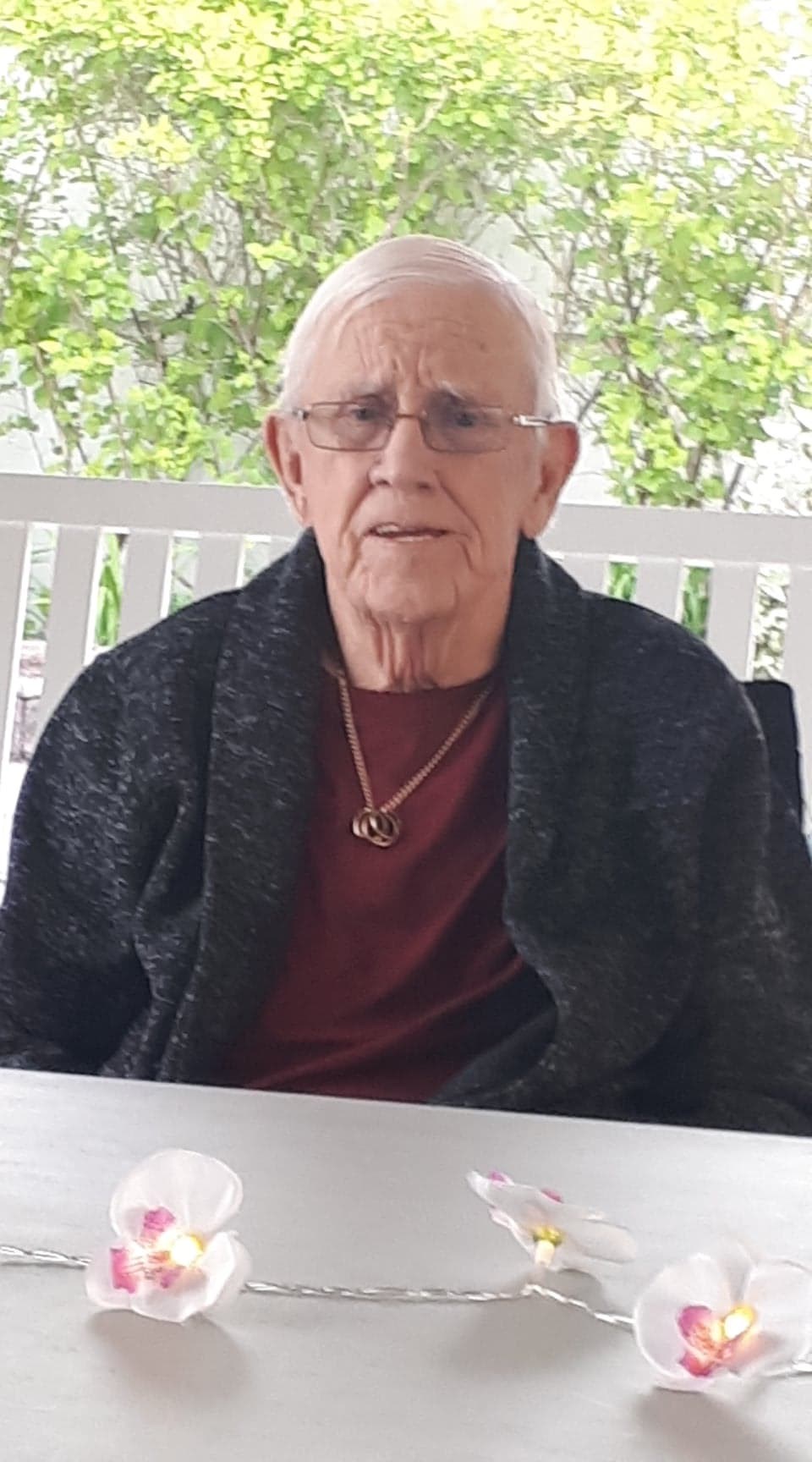 Avis de décès de John Bernard MacArthur