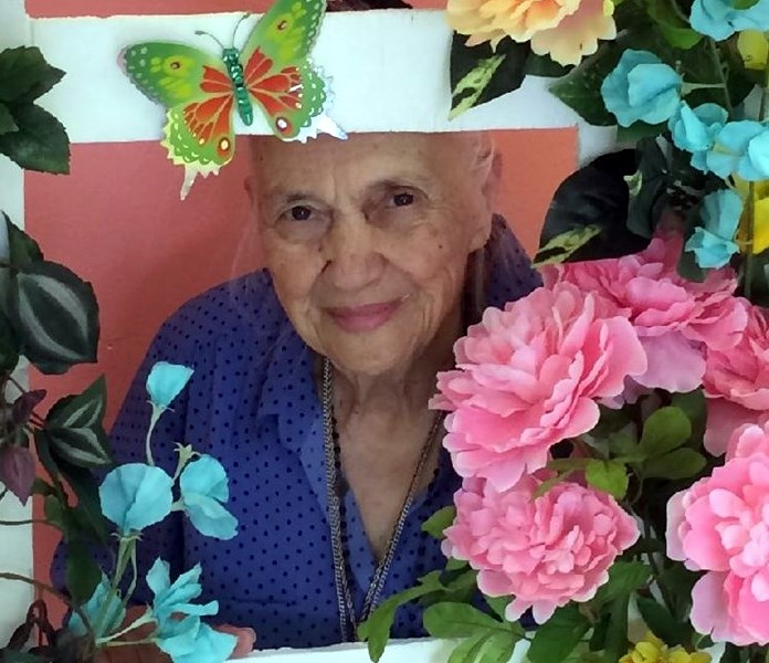 Obituary of Margarita R. Muñoz