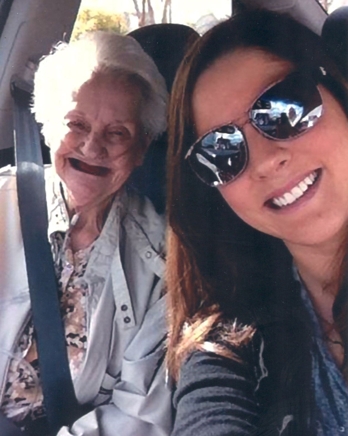 Hattie Hancock's Instagram, Twitter & Facebook on IDCrawl