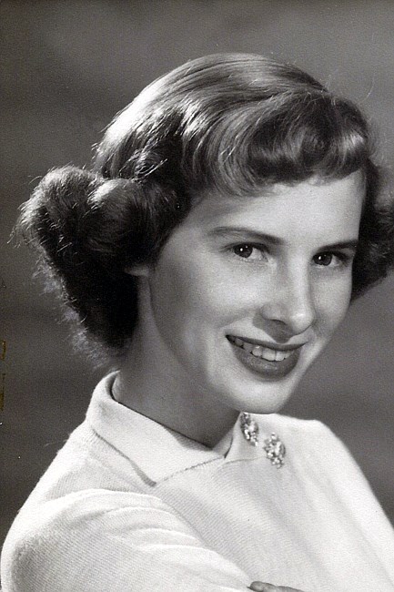 Obituary of Anne Elizabeth Weiss