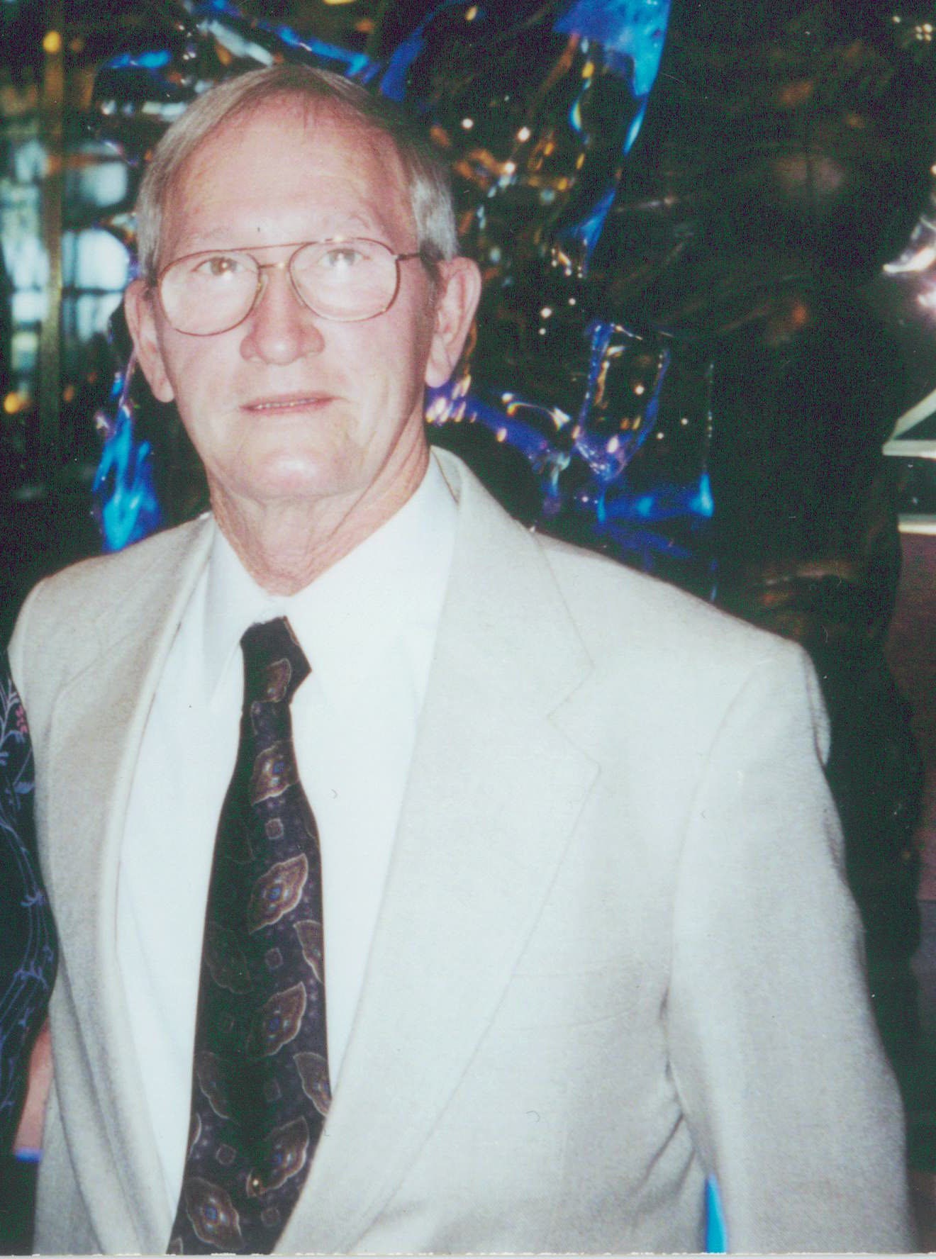 Obituary of Earl Kirk Keith