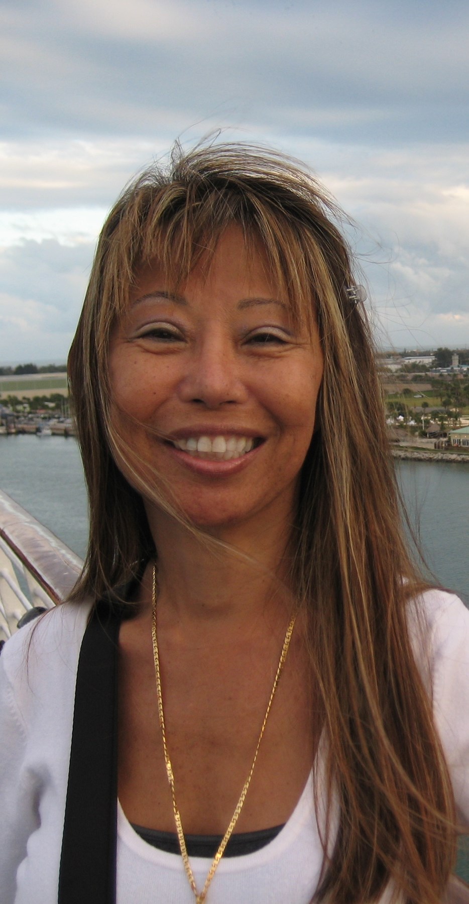 Obituary of Lena Tran Perry