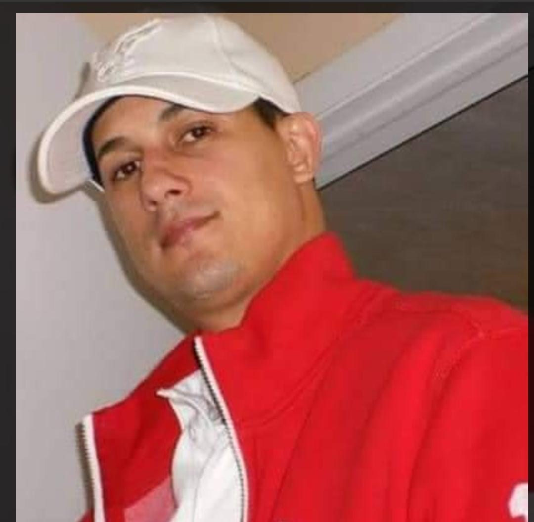 Obituary of John Jairo Charris Londono