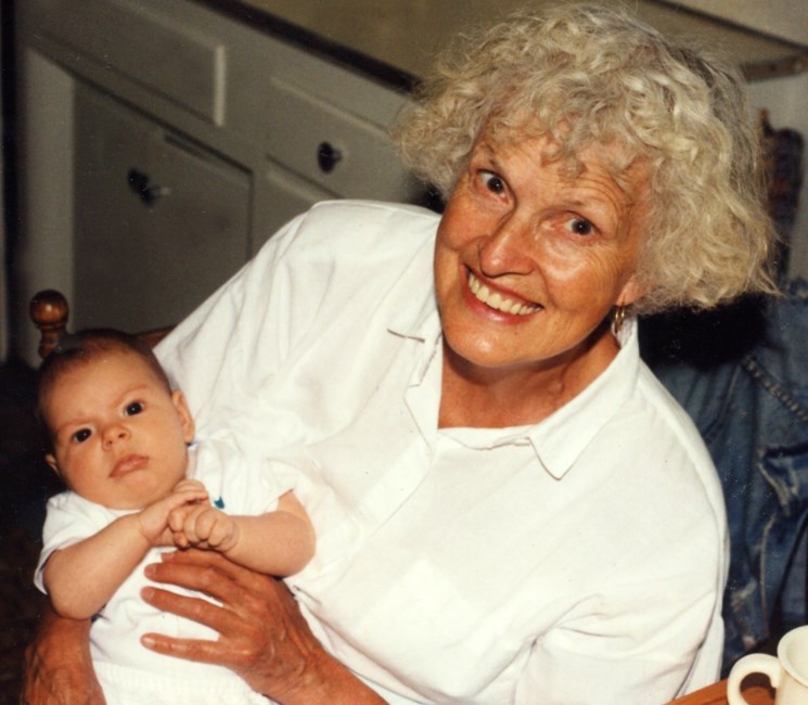 Obituary of Lois Ottine Holm