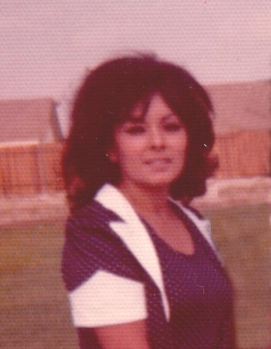 Obituario de Eva De La Cruz