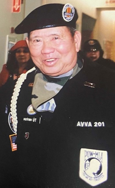 Obituary of Ut Van Huynh