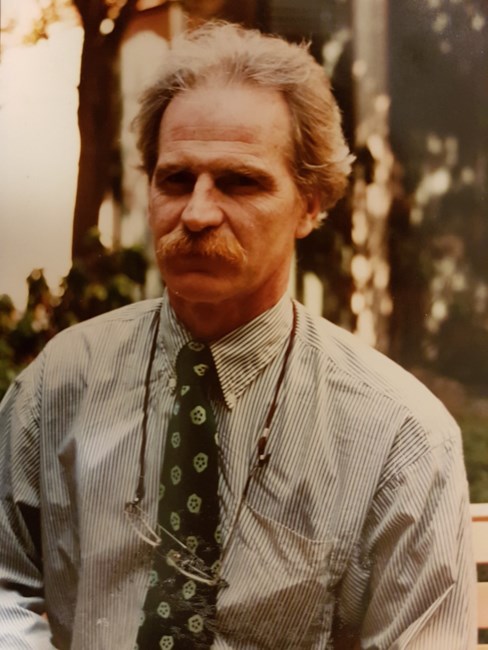 Obituary of Robert Kingdon Smith