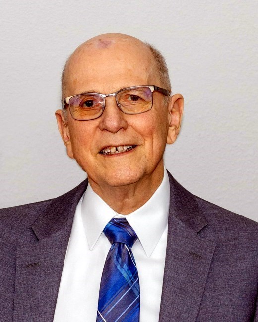 Obituary of Rev. Howard W. Mueller