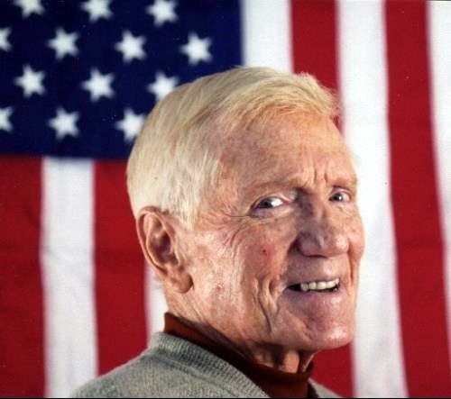 Obituary of Robert L. Hawley