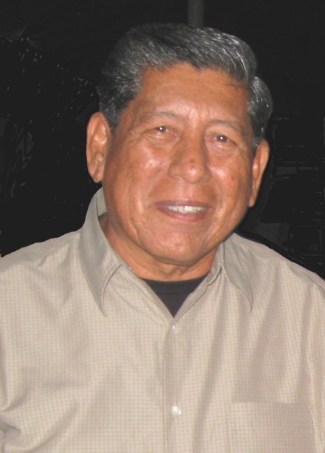 Obituario de Felix Macias