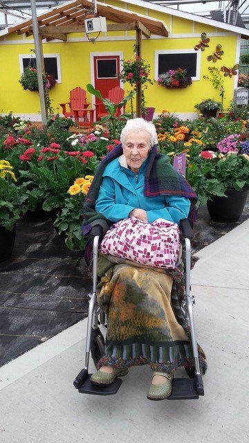 Obituario de Rae Alden