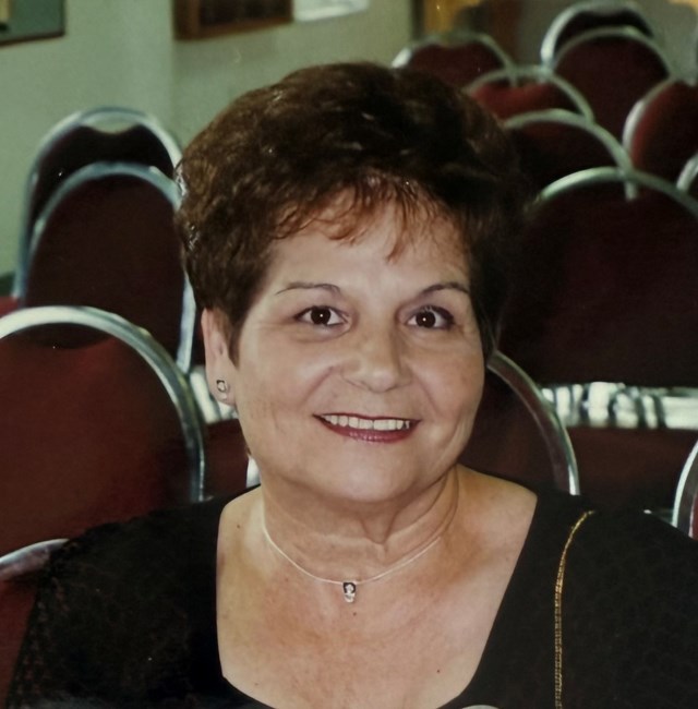 Obituario de Popy J. Athanas