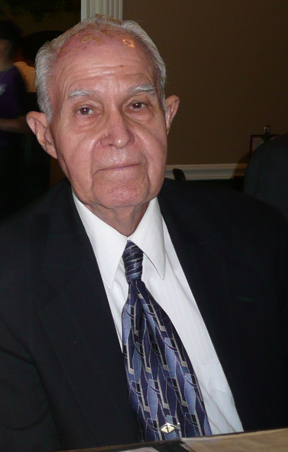 Obituary of Raymond Bailes
