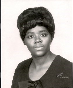 Obituario de Lucille Yates