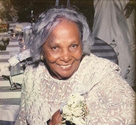 Obituary of Daisy Elaine Kelly