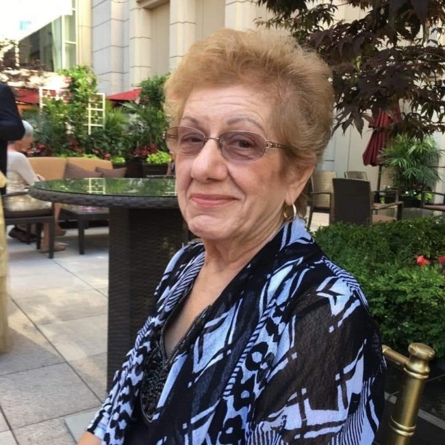 Obituary of Mary Lou Lisula