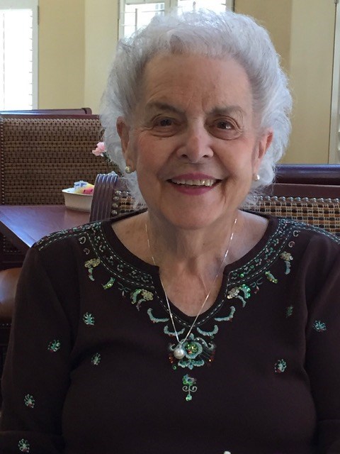 Obituary of Lillian Francis Carreira