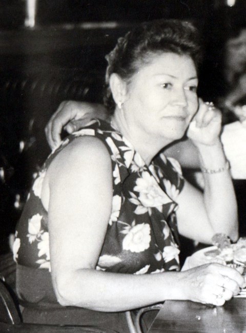 Obituary of Esperanza Meza