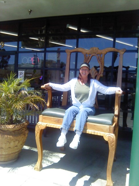 Obituary of AnneMarie Santos