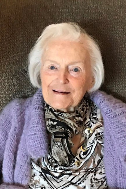 Obituary of Dorothy Alice Hill