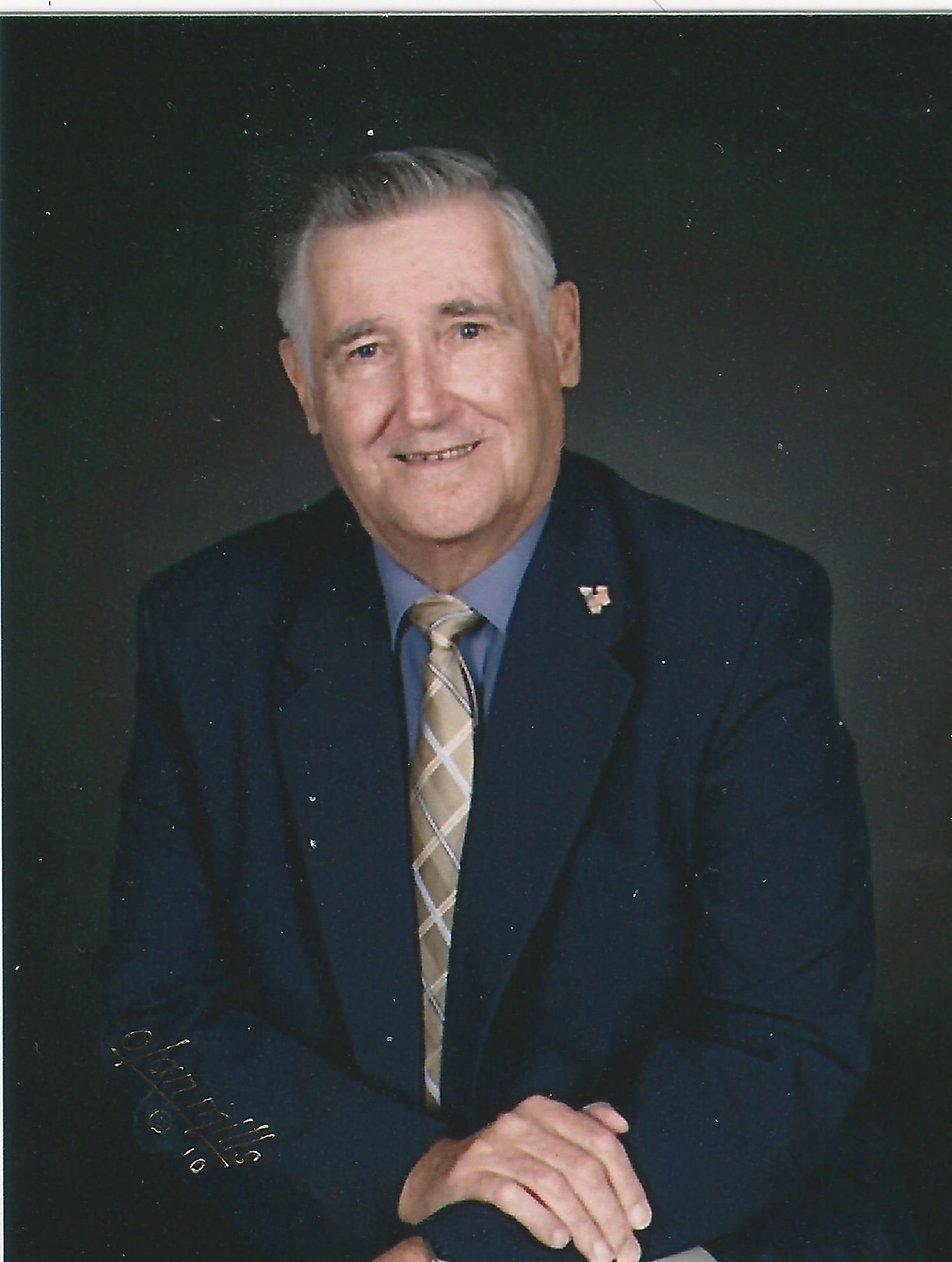 Obituary of Robert E. Cox