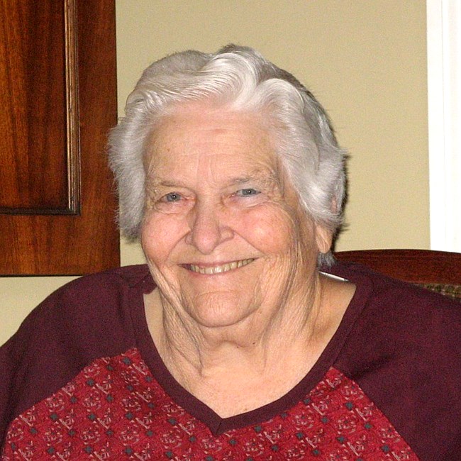 Obituary of Betty Bryant Russell