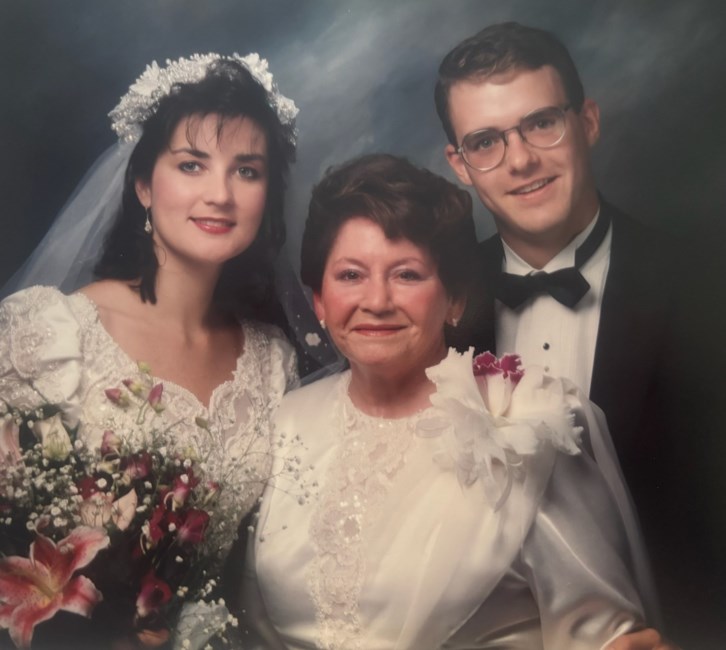 Obituary of Laura Echeverri Vahos