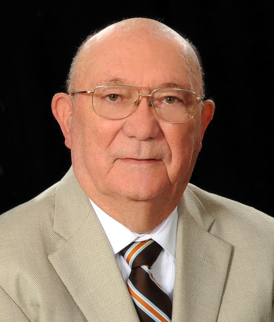 Obituary of Laverne Robert Peerman