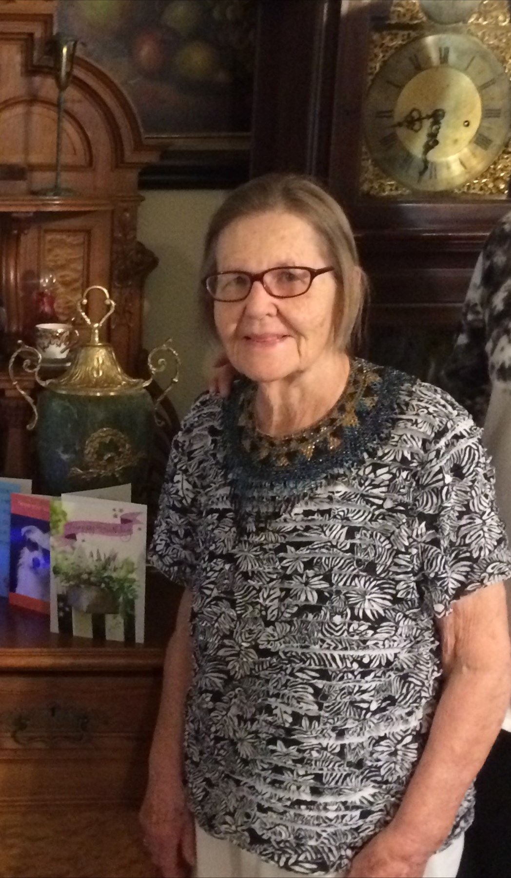 Obituary of Karin Ruth Hernandez