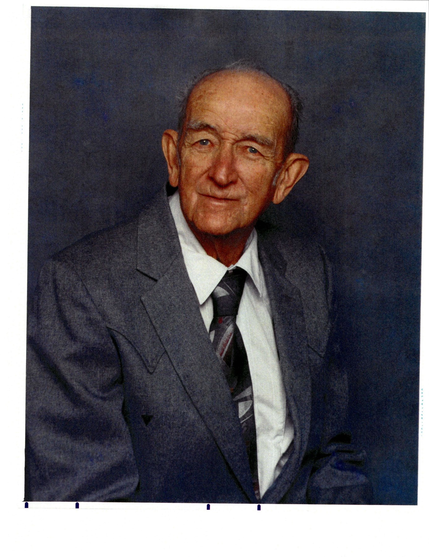 Obituary of Leslie L. Durrenberger