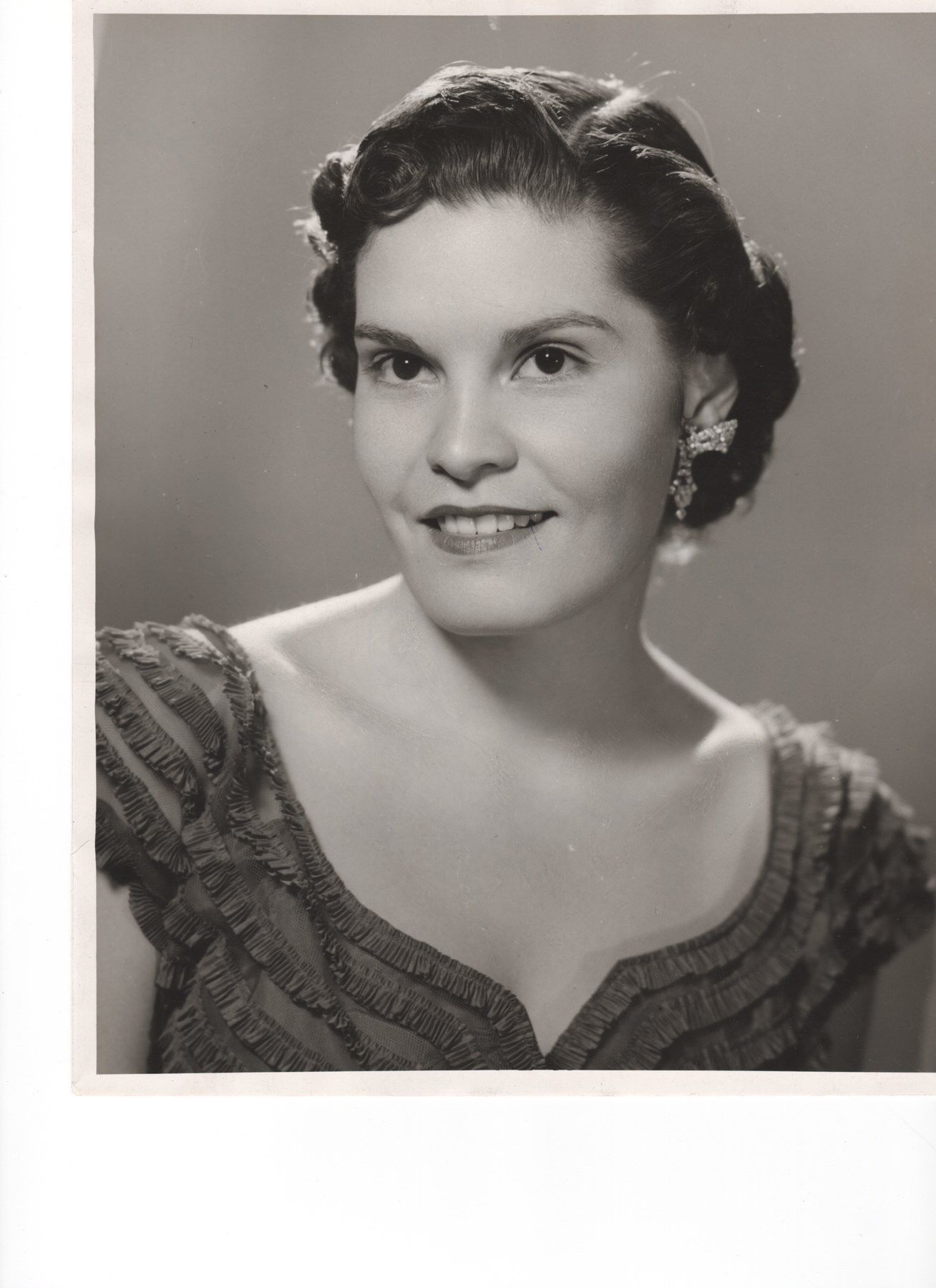 Obituary of Maria "Chata" Rayon