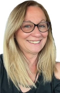 Obituary of Christine Sue Greely