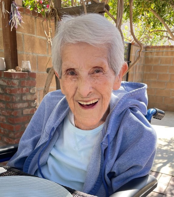 Obituary of Helen Isabel Rocha