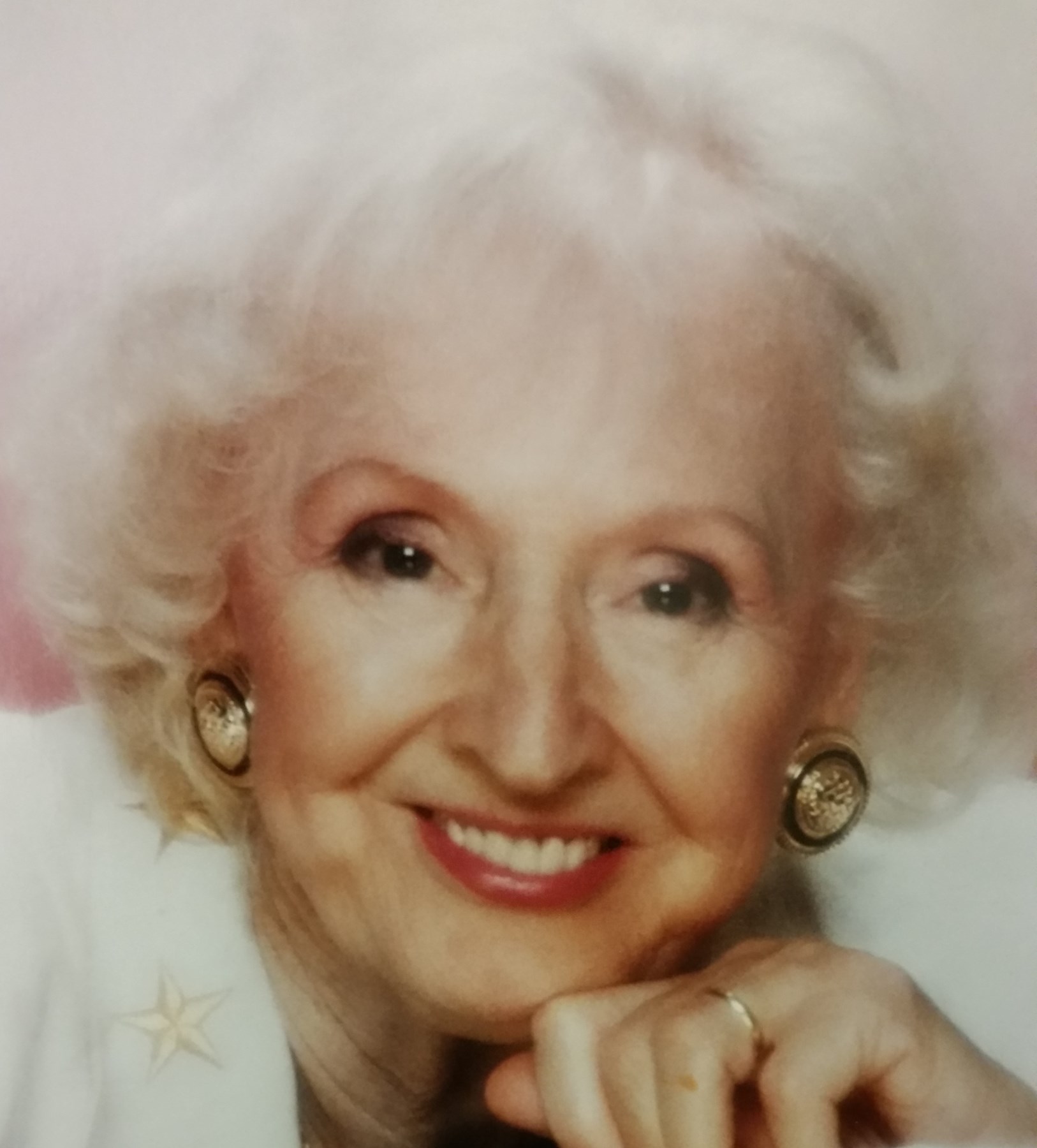 Obituary of Genevieve Elizabeth Superchi