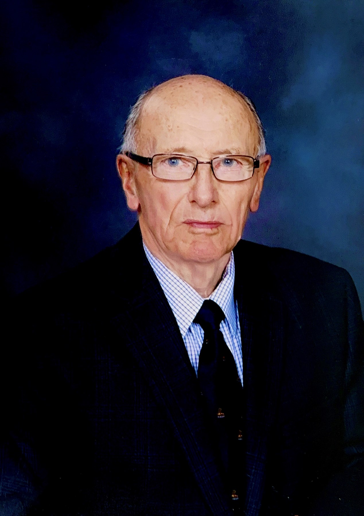 Obituary of Felix Brian Lynch