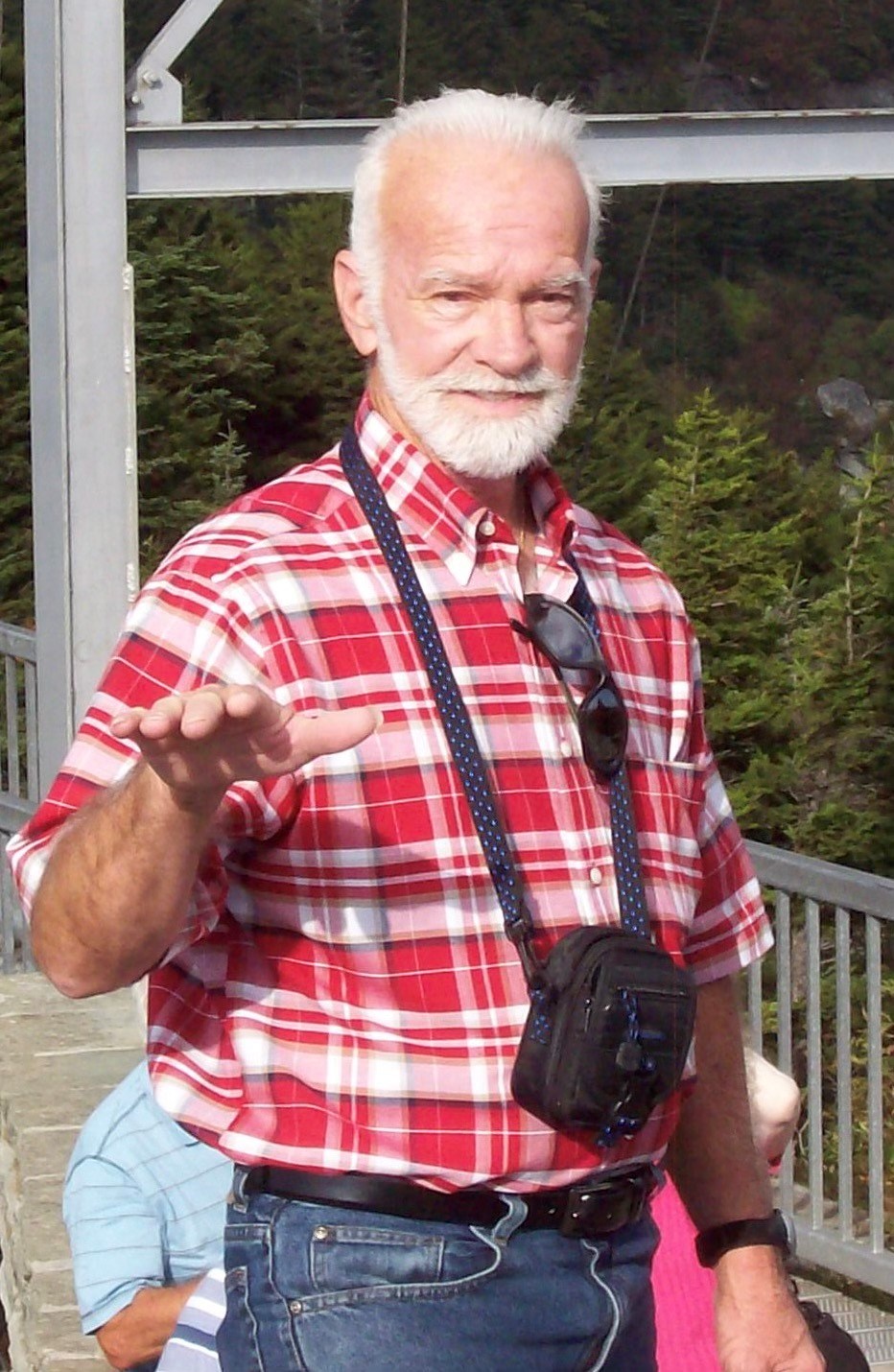 Obituary of Johnny Lamar Adams