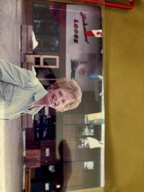 Obituary of Dorothy Stanton Burdette