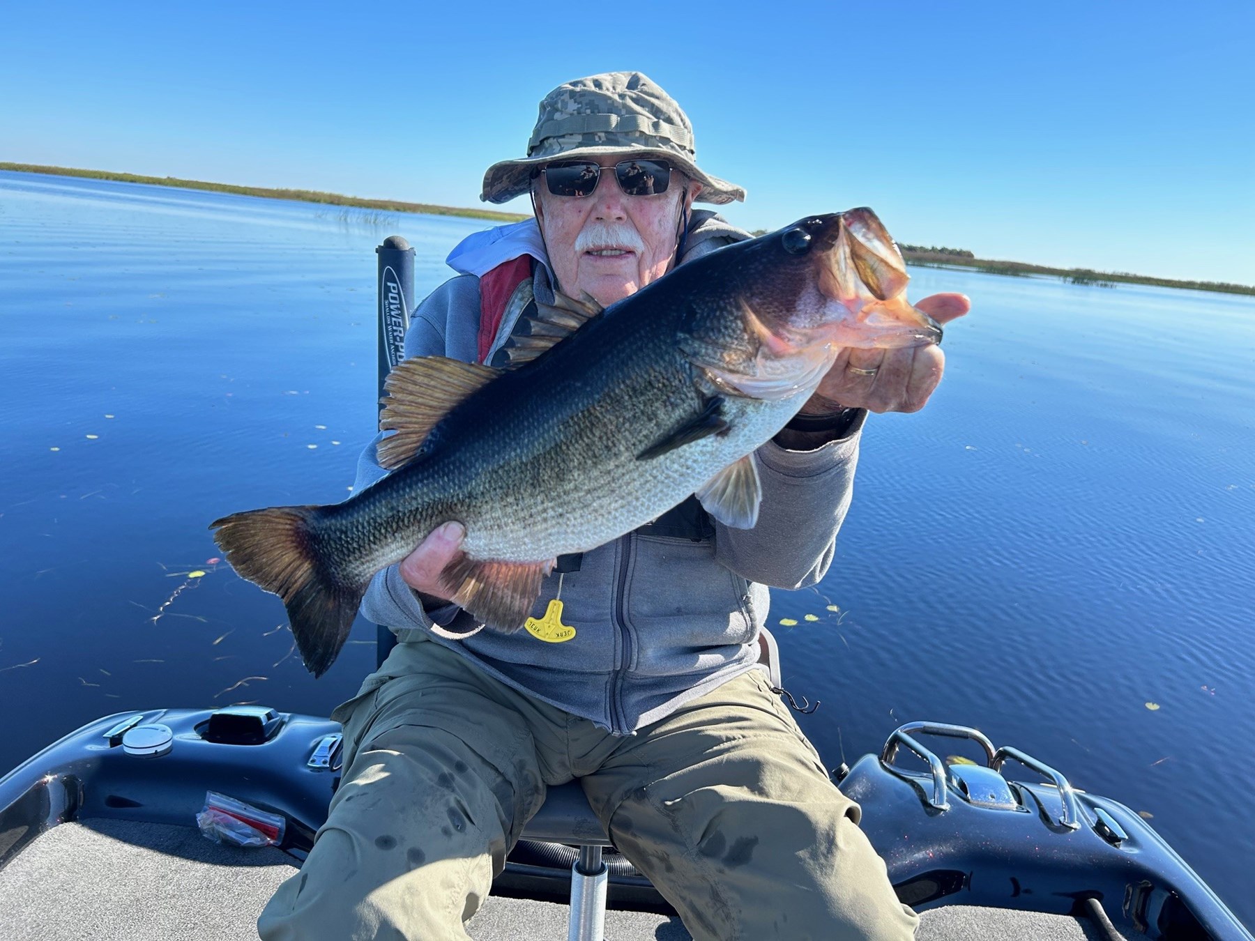 Avis de décès de Robert "Bob" Lewis Booker Sr.