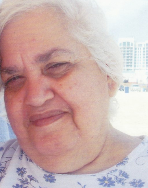 Obituary of Gloria Elena Carrillo