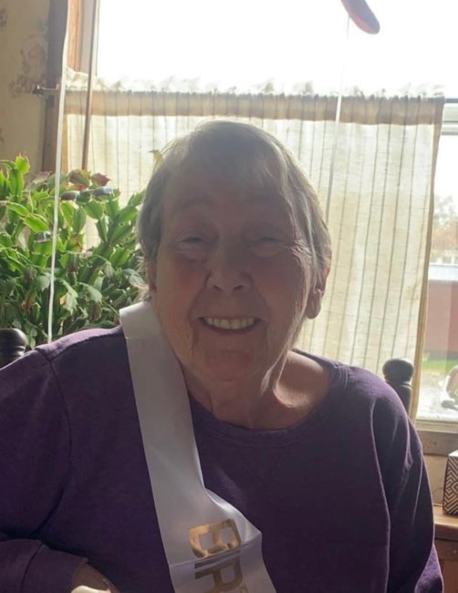 Obituario de Betty J Polley