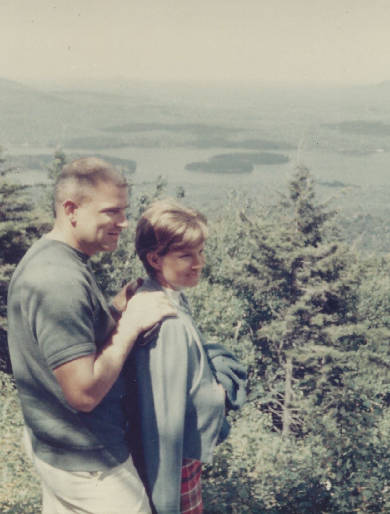 Avis de décès de Richard Carroll St. John May 28, 1933 to March 17, 2019 Jo Ann June St. John October 1, 1936 to July 20, 2019