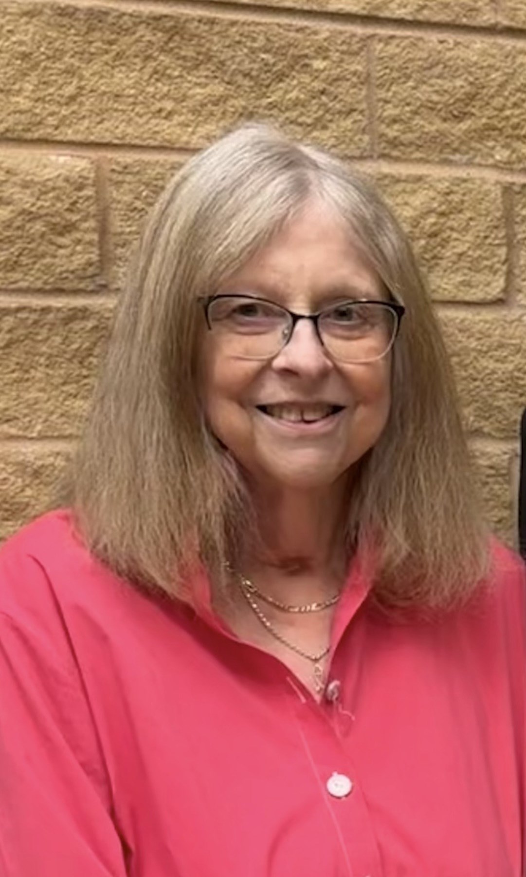 Obituary of Gail Edmonson Hough