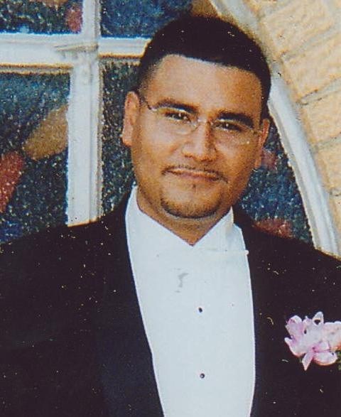 Obituary of Marco Antonio Quinones