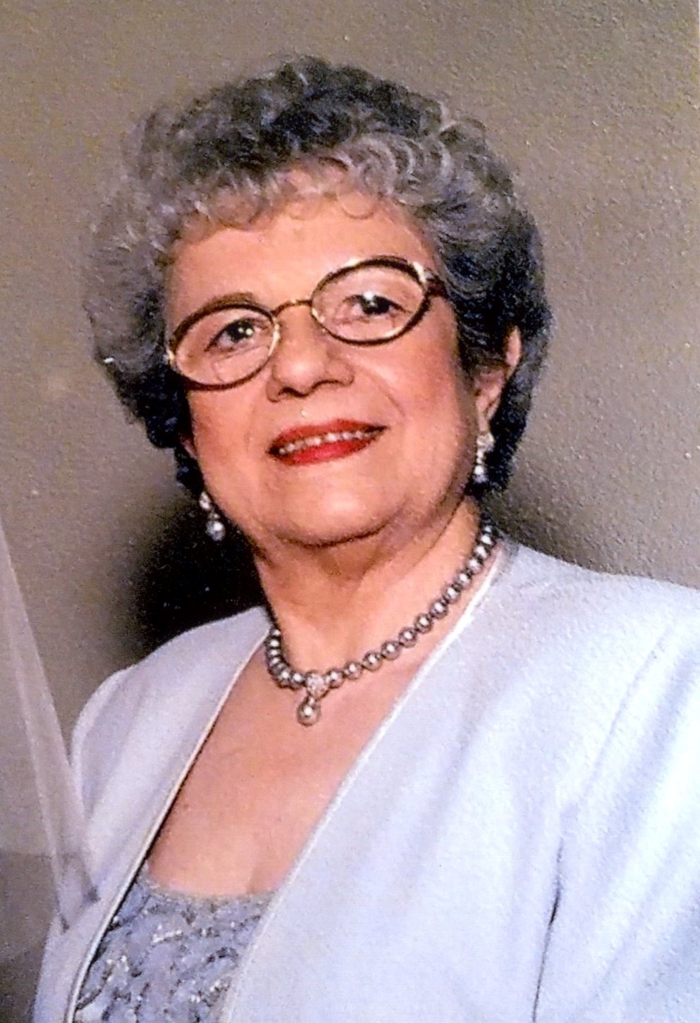 Obituary of Hilda M. Hernandez