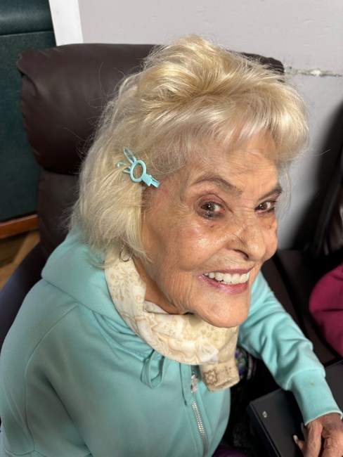 Obituary of Sharlotte Rae Logsdon