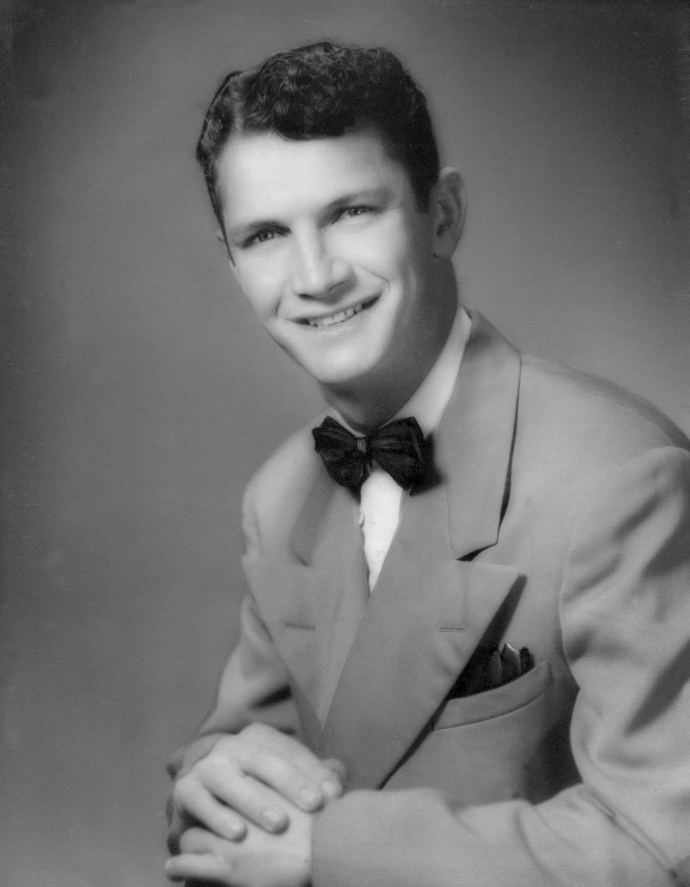 Obituary of Mr. Archie M Magee